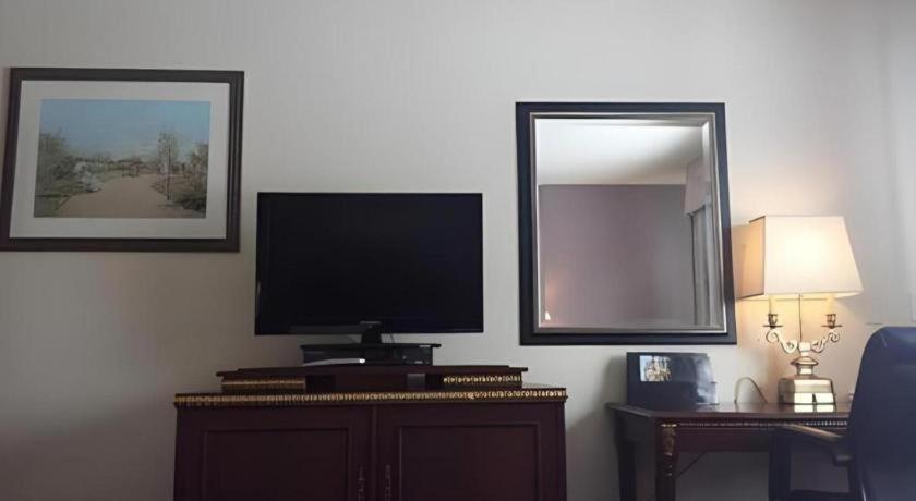America'S Best Inn Urbana Champaign Buitenkant foto
