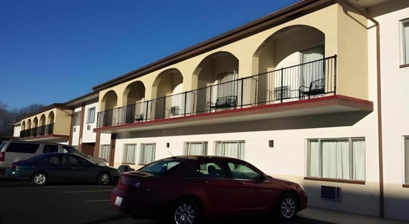 America'S Best Inn Urbana Champaign Buitenkant foto